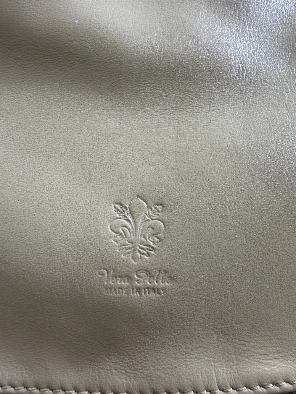 Authentic Florentine Vera Pelle Italian Leather Saddle Crossbody – Cream